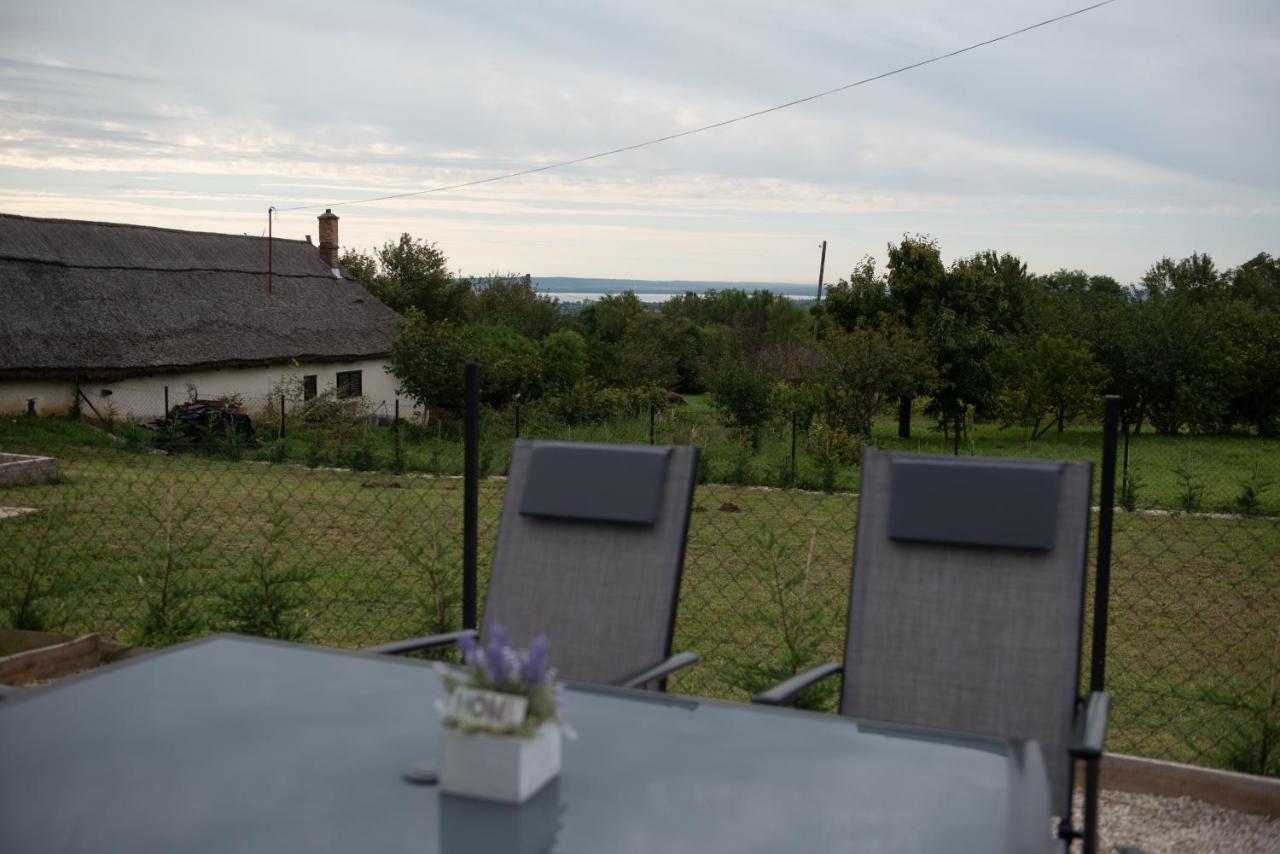 Bridgiet Home Apartman Cserszegtomaj Exterior foto